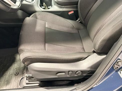 Used 2025 Subaru Outback Premium AWD/4WD image 16