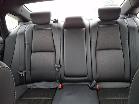 Used 2019 Honda Accord Sport image 18