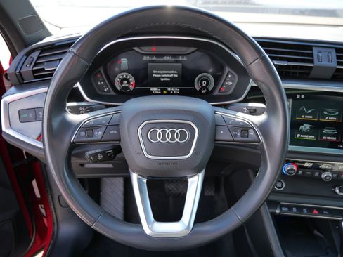 Certified 2023 Audi Q3 2.0T Premium Plus w/ Premium Plus Package AWD/4WD image 27