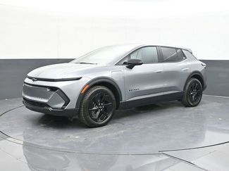 New 2026 Chevrolet Equinox EV LT video 3