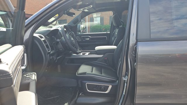 New 2027 RAM 1500 Laramie AWD/4WD image 6