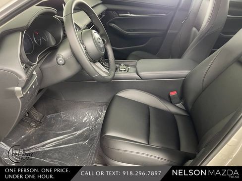 New 2026 MAZDA MAZDA3 2.5 S Sedan w/ Preferred Pkg image 17