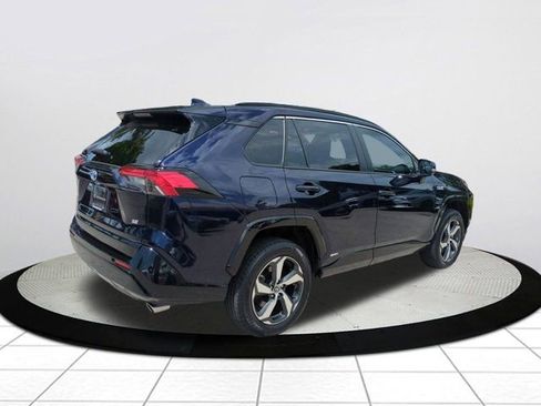 Used 2024 Toyota RAV4 SE w/ Weather & Moonroof Package AWD/4WD image 3