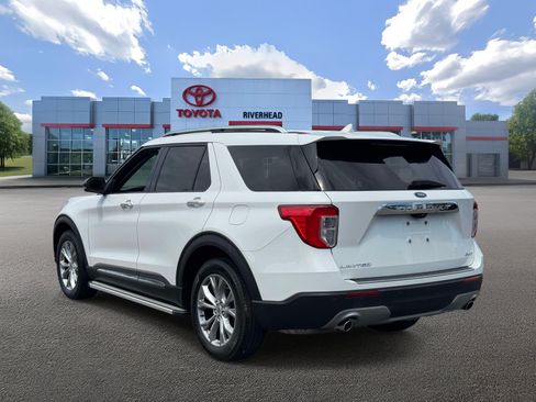 Used 2021 Ford Explorer Limited w/ Equipment Group 301A AWD/4WD image 5