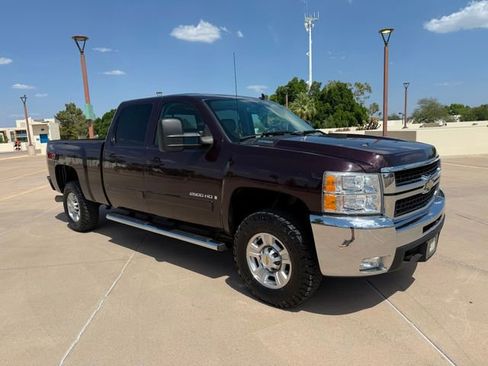 Used 2008 Chevrolet Silverado 2500 LTZ w/ Safety Package AWD/4WD image 5