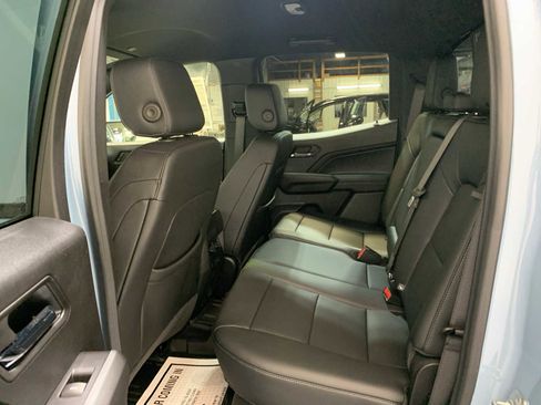 New 2025 Chevrolet Colorado LT w/ LT Convenience Package image 5