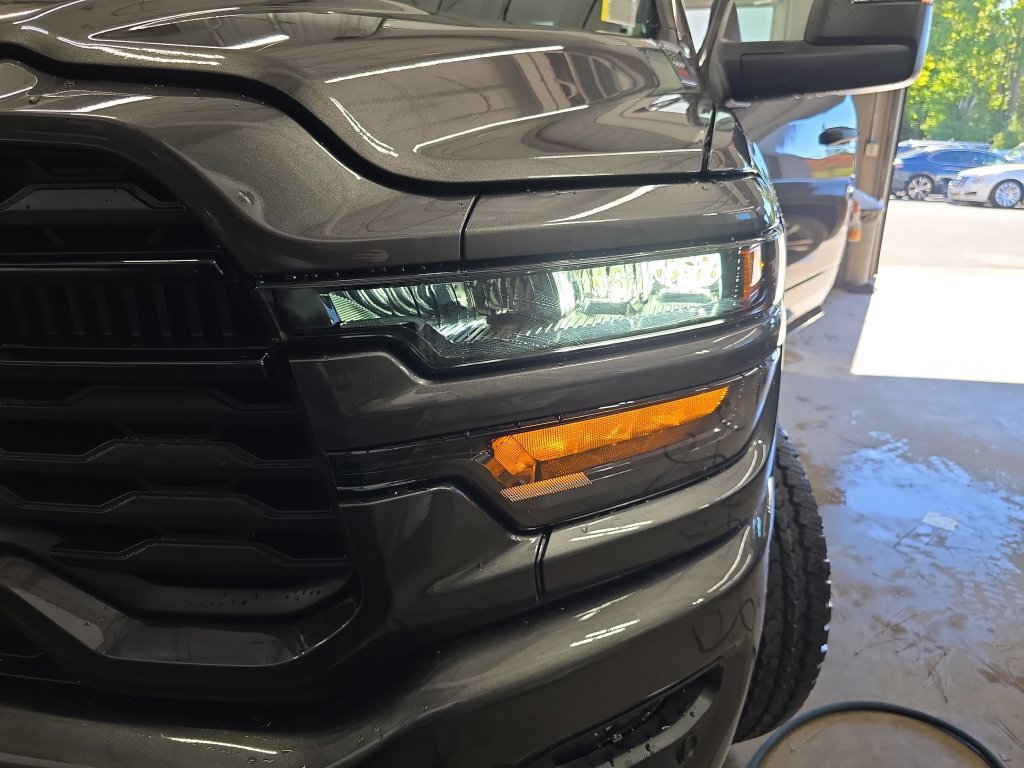 New 2027 RAM 3500 Big Horn AWD/4WD image 29