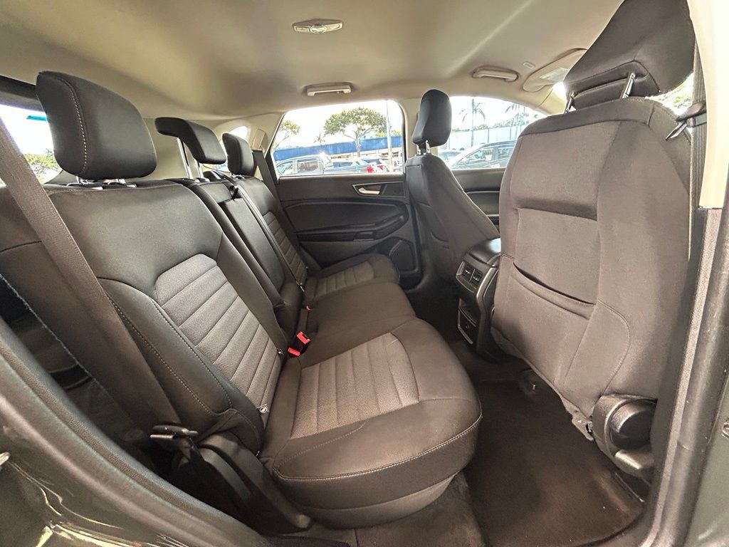 Used 2024 Ford Edge SE w/ Black Appearance Package AWD/4WD image 27