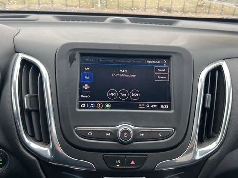 Used 2023 Chevrolet Equinox LT image 19