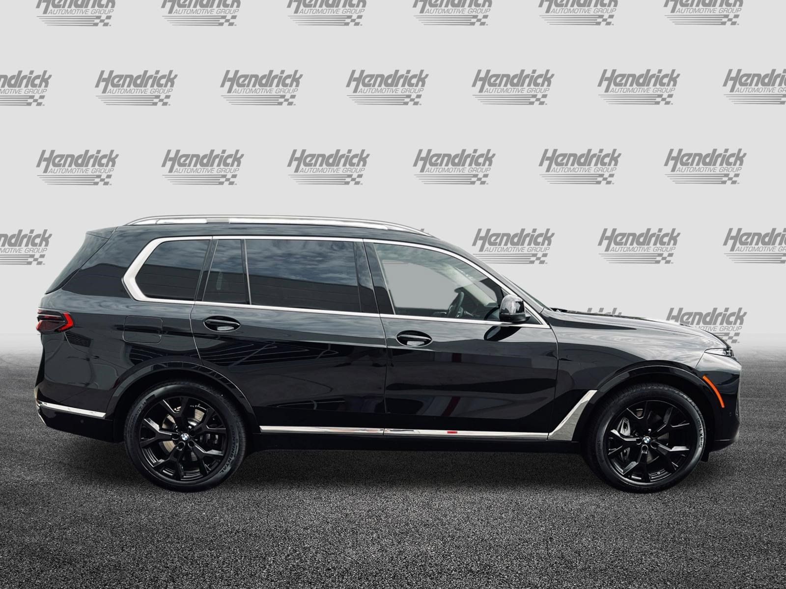 Certified 2026 BMW X7 xDrive40i w/ Premium Package AWD/4WD image 11