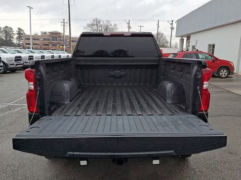 Used 2021 Chevrolet Silverado 1500 RST image 23