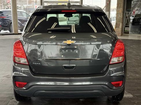 Used 2019 Chevrolet Trax LS w/ Tint and Cruise Package image 13