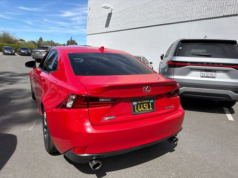 Used 2016 Lexus IS 350 w/ F Sport Package RWD image 4