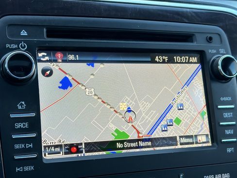 Used 2015 Buick Enclave Premium w/ Experience Buick Package image 19