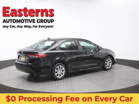 Used 2022 Toyota Corolla LE FWD image 40