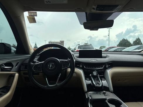 Used 2023 Acura TLX FWD image 11