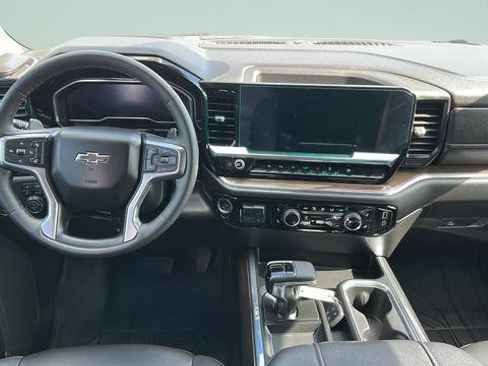 Used 2024 Chevrolet Silverado 1500 RST w/ Convenience Package II AWD/4WD image 17
