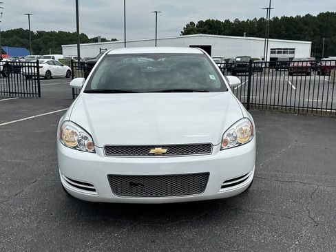 Used 2014 Chevrolet Impala Limited LS FWD image 3