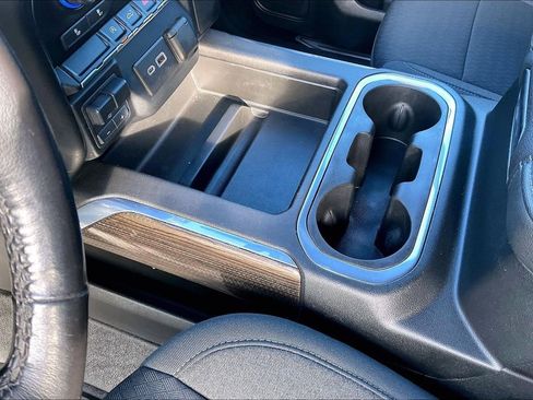 Used 2021 Chevrolet Silverado 1500 LT Trail Boss w/ Bed Protection Package image 21