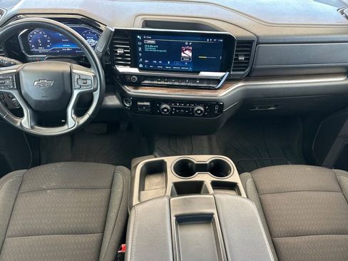 Used 2023 Chevrolet Silverado 1500 RST AWD/4WD image 12