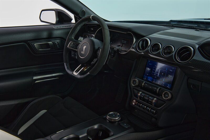 Used 2021 Ford Mustang Shelby GT500 w/ Technology Package RWD image 36