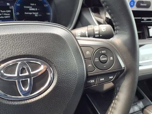 Certified 2026 Toyota Corolla Cross XLE AWD/4WD image 22