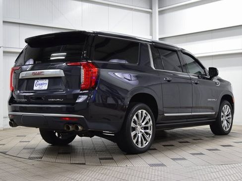 Used 2024 GMC Yukon XL Denali image 8
