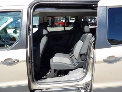 Used 2020 Ford Transit Connect XL image 27