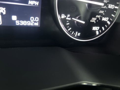 Used 2023 Subaru Legacy Premium image 12