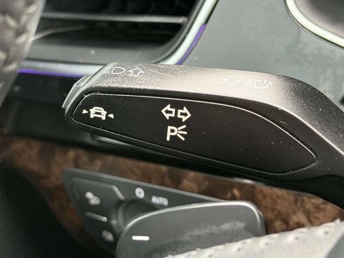 Used 2018 Audi Q7 3.0T Prestige w/ Prestige Package AWD/4WD image 48