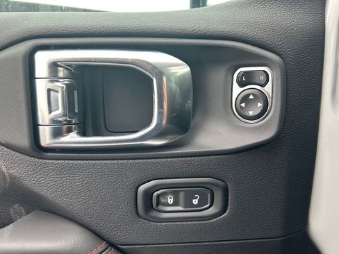 New 2026 Jeep Gladiator Rubicon image 16