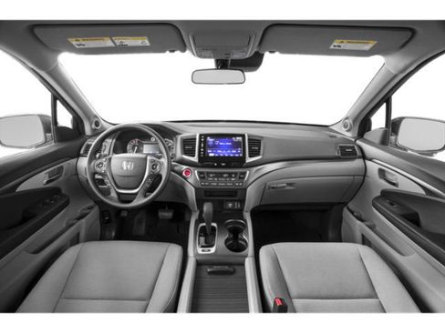 Used 2018 Honda Pilot EX image 5