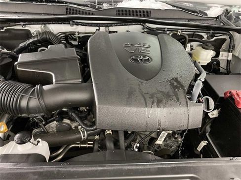 Used 2023 Toyota Tacoma TRD Sport image 30