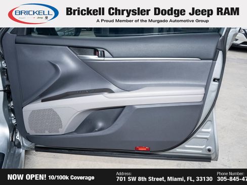 Used 2023 Toyota Camry SE image 12