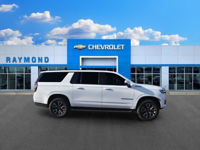 Used 2022 Chevrolet Suburban Z71 w/ Z71 Off-Road Package AWD/4WD image 2