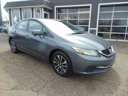 Used 2015 Honda Civic EX image 6
