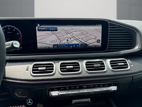 Used 2025 Mercedes-Benz GLE 53 AMG 4MATIC Coupe image 12