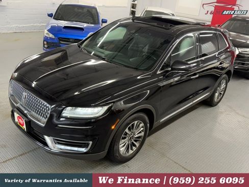 Used 2019 Lincoln Nautilus Reserve AWD/4WD image 14