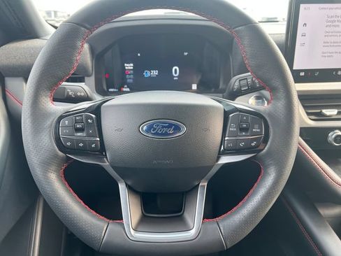 Used 2026 Ford Explorer ST-Line w/ ST-Line Street Pack AWD/4WD image 17