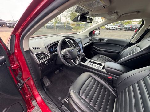 Used 2024 Ford Edge SEL w/ Convenience Package AWD/4WD image 12