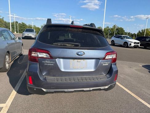Used 2017 Subaru Outback 2.5i Limited AWD/4WD image 14