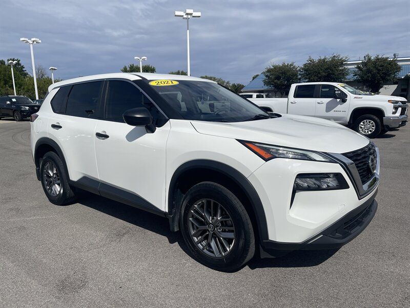 Used 2021 Nissan Rogue S FWD image 1