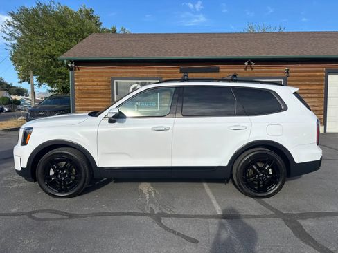 Used 2025 Kia Telluride EX X-Line AWD/4WD image 8