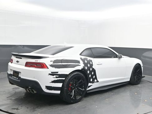 Used 2014 Chevrolet Camaro SS w/ SS Performance Package image 7