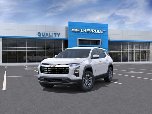 New 2026 Chevrolet Equinox LT FWD image 8