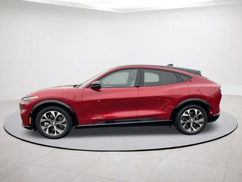 Used 2023 Ford Mustang Mach-E Premium image 4