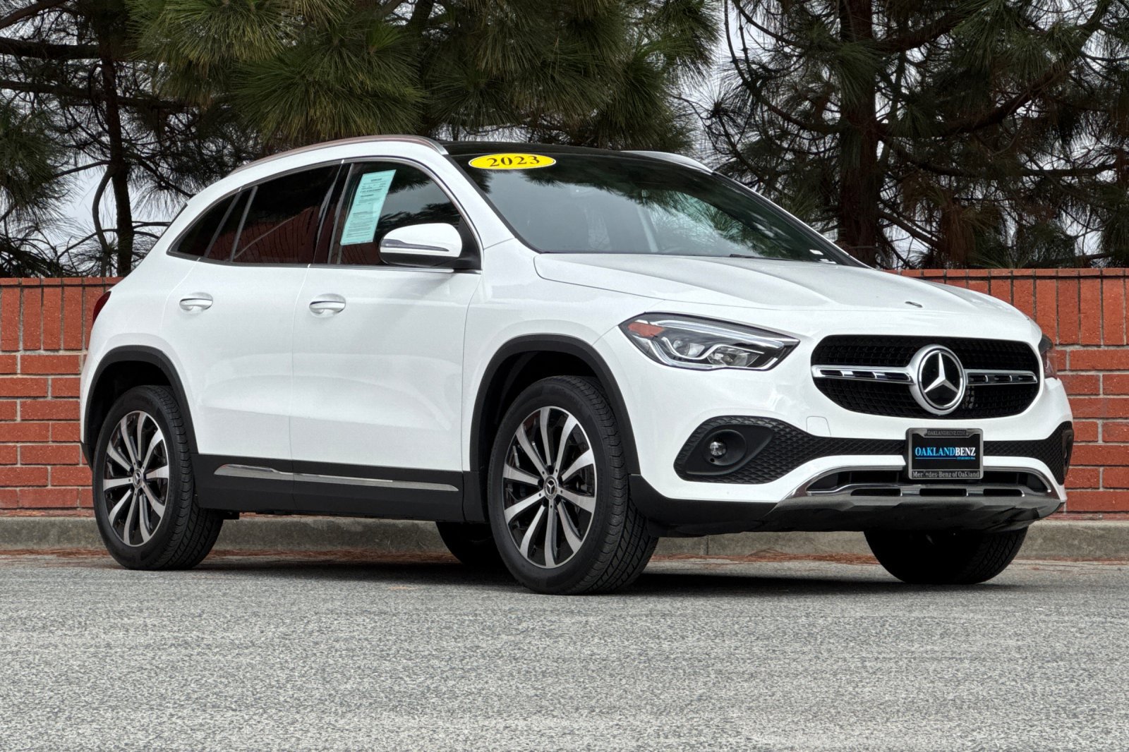 Certified 2023 Mercedes-Benz GLA 250 image 2