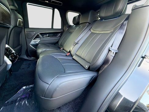 New 2026 Land Rover Range Rover Autobiography AWD/4WD image 21