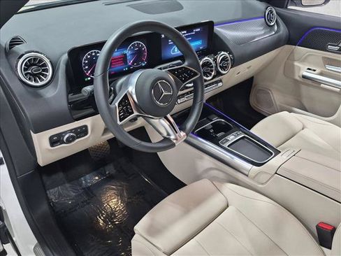 Used 2026 Mercedes-Benz GLA 250 image 10
