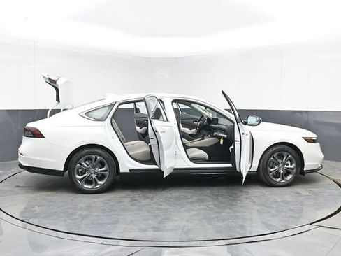 New 2026 Honda Accord EX-L image 51